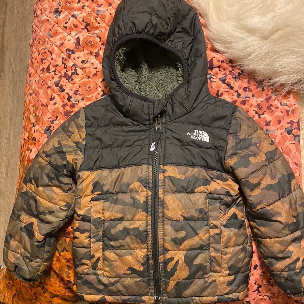The North Face Toddler Reversible Mount Chimborazo Hoodie British Khaki/Camo